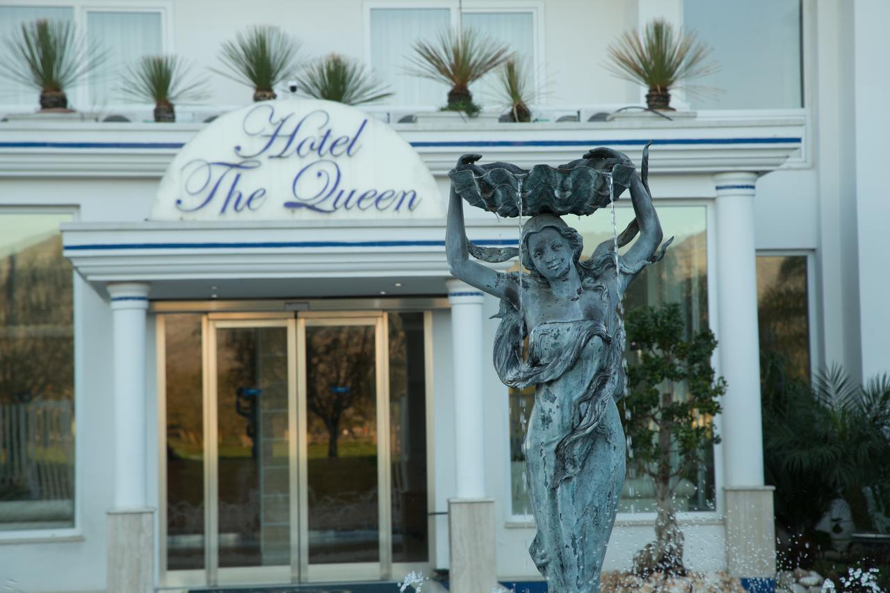 Hotel The Queen 파스토라노 외부 사진